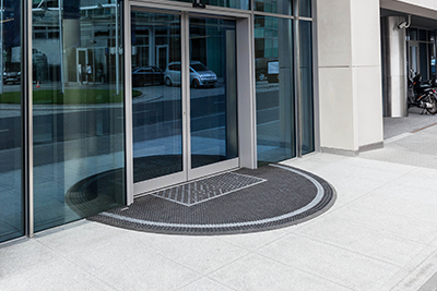 Outdoor and Indoor Mats: The Do’s and Don’ts